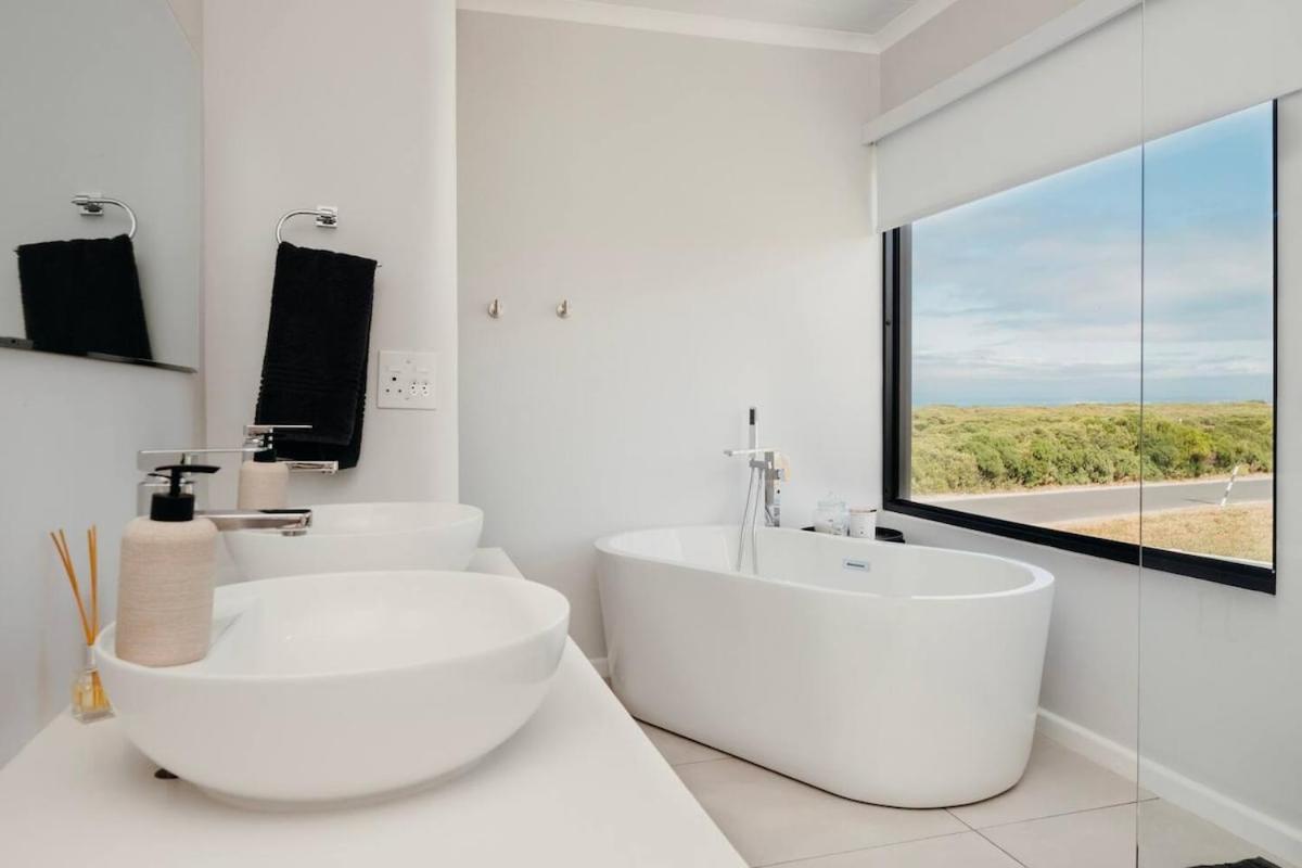Ocean View 4-Bed Getaway On 펄리 비치 외부 사진
